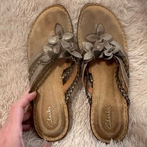 Clarks Artisan Gold and Bronze Sandal, Size 9